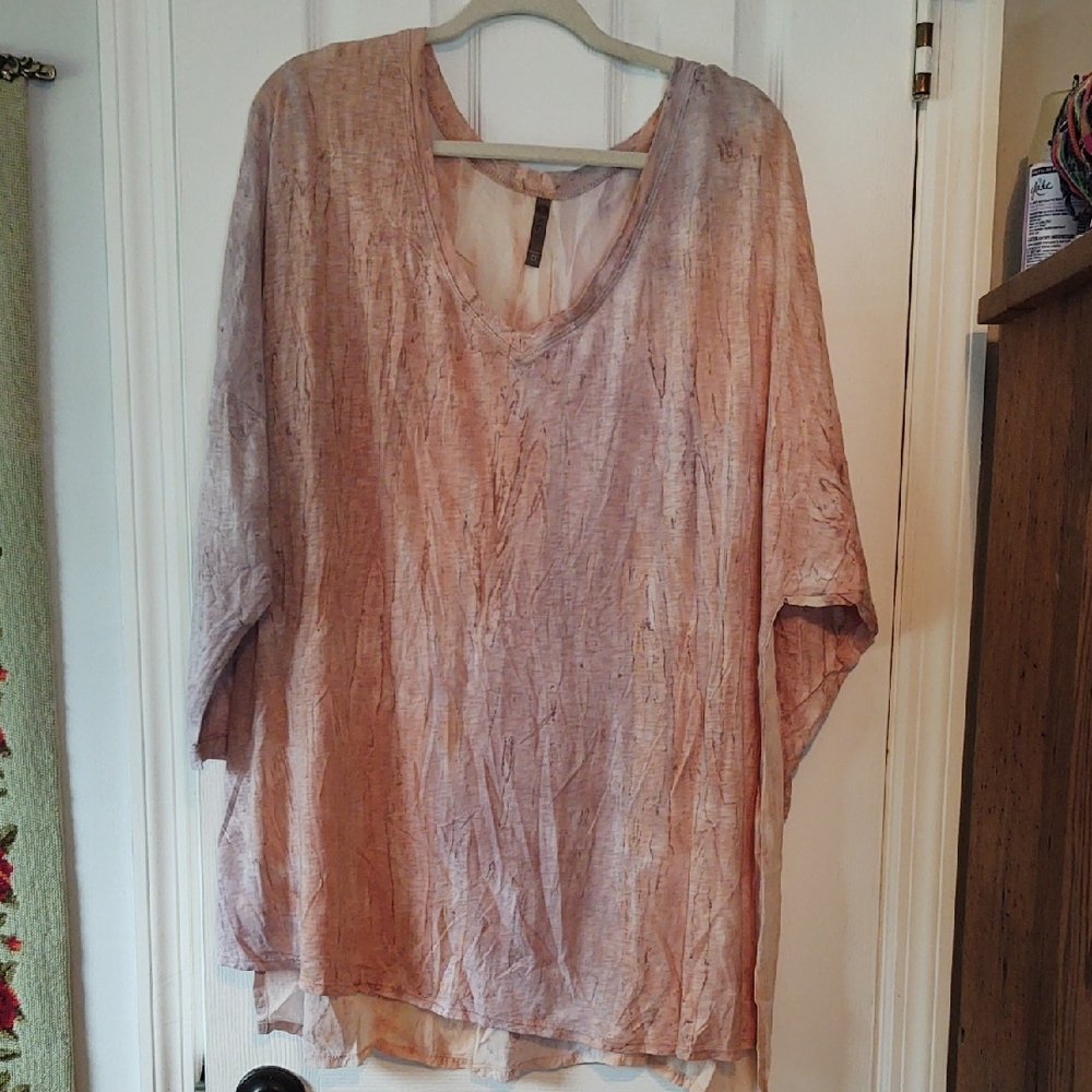 XCVI 2X Tie Dyed Tunic In Shades Of Pale Terra Cotta To Gray